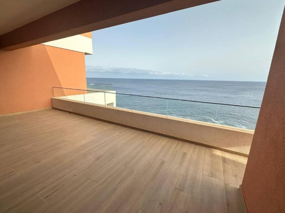 Ocean Mirror Apartment Прая Екстериор снимка