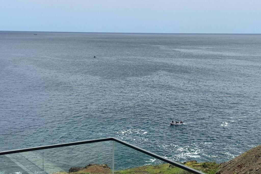 Ocean Mirror Apartment Прая Екстериор снимка