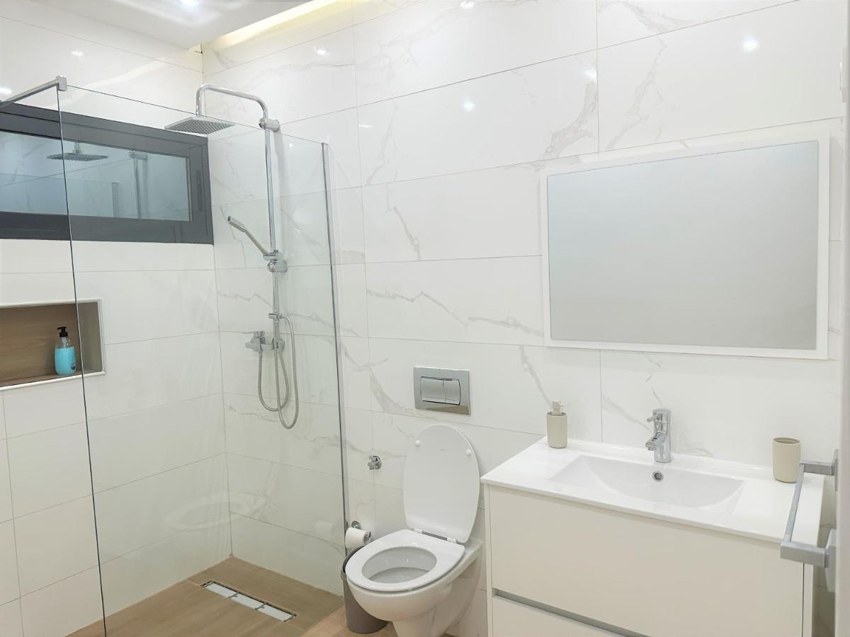 Ocean Mirror Apartment Прая Екстериор снимка